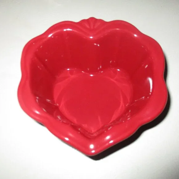 Princess House Pavillion Berry Heart Ramekins (2) Bowls EUC - Picture 2 of 5